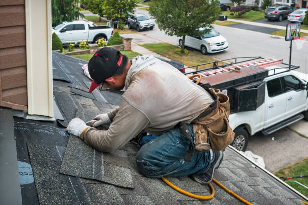 Professional Roofing technician working in High Bridge, WA